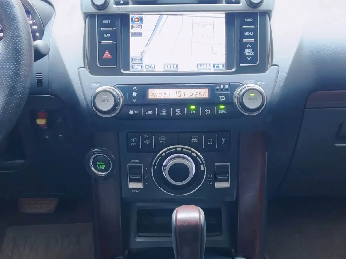 Toyota Prado 2015 — Şəkil 15/19