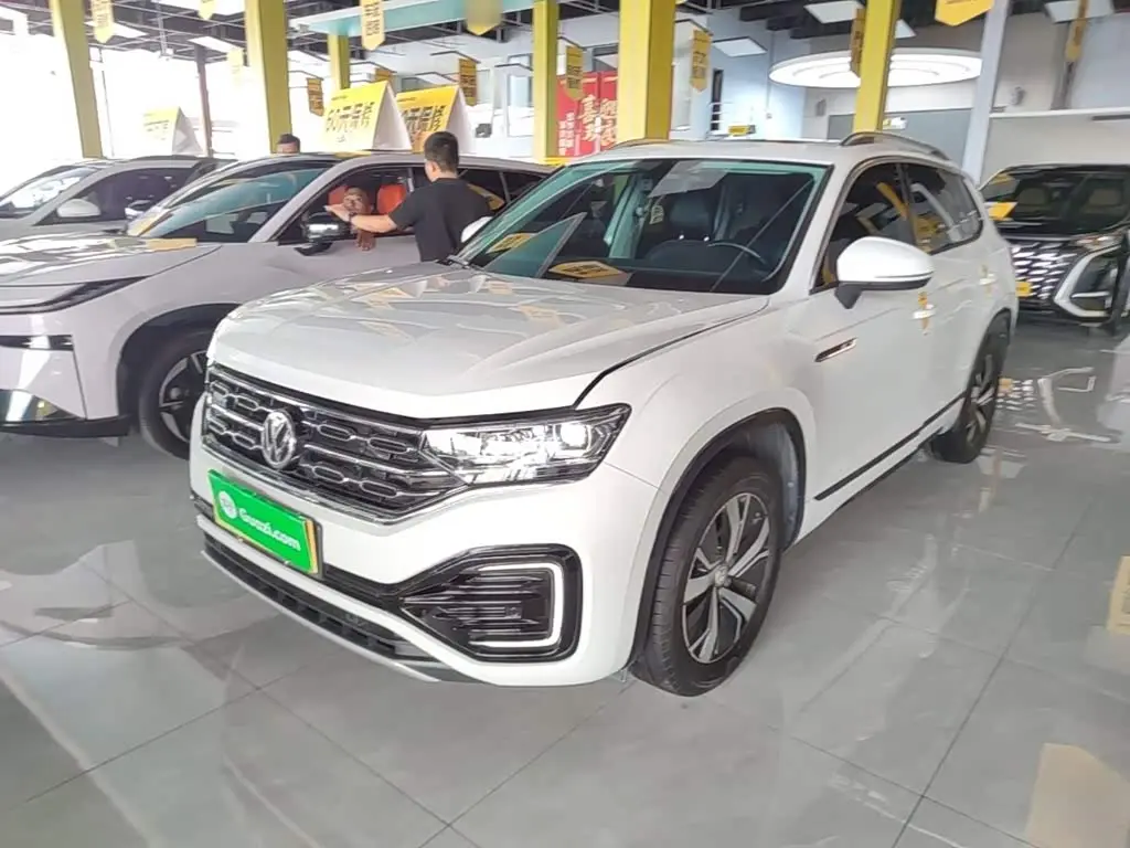 Volkswagen Tayron GTE Plug-in Hybrid 2021 — Şəkil 1/20