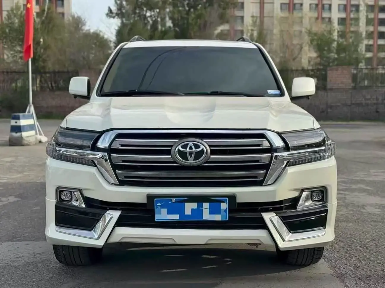 Toyota Land Cruiser 2012 — Фото 2/15