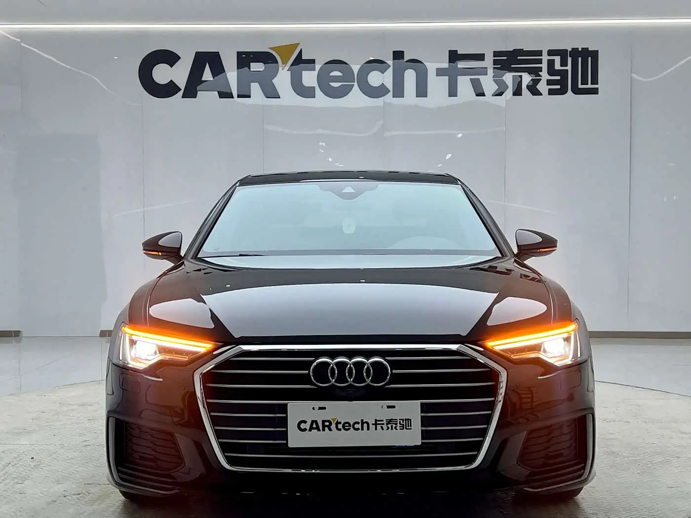 Audi A6L 2021 — Photo 6/20