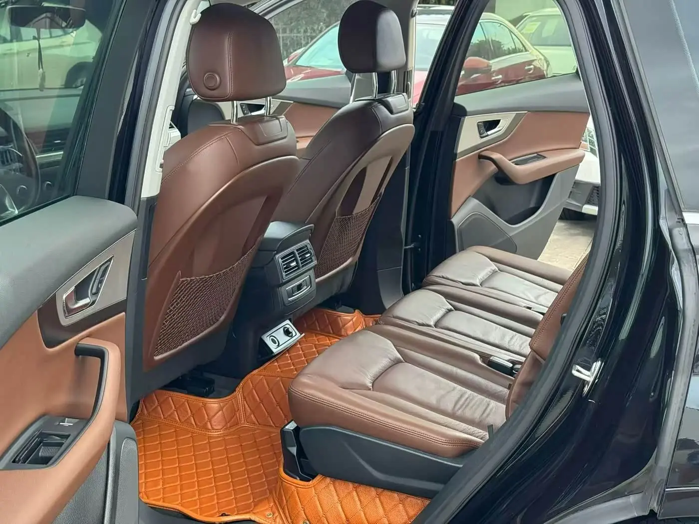 Audi Q7 2016 — Photo 8/9