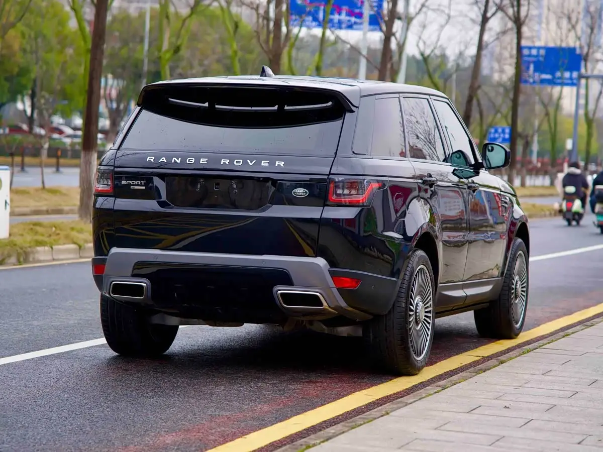 Land Rover Range Rover Sport 2019 — Фото 5/17