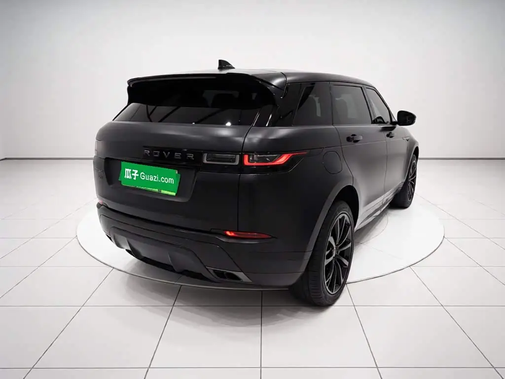 Land Rover Range Rover Evoque New Energy 2022 — Фото 6/20