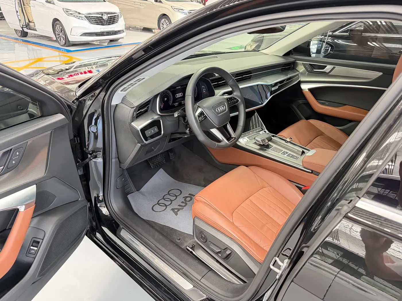 Audi A6L 2020 — Фото 4/20