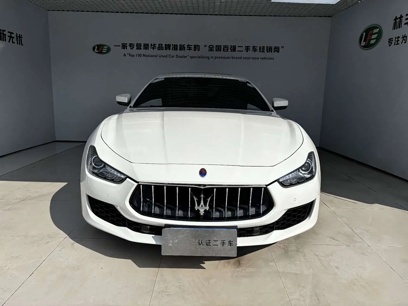 Maserati Ghibli 2021 — ფოტო 3/20
