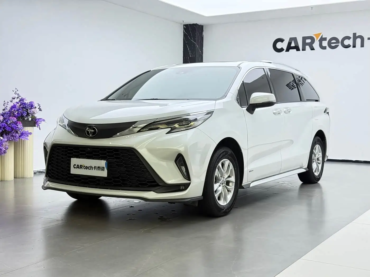 Toyota Granvia, 2025