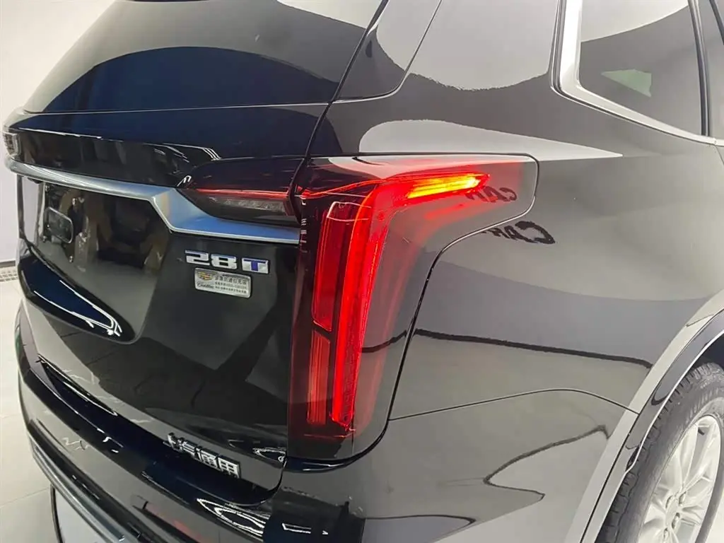 Cadillac XT6 2021 — Фото 11/20