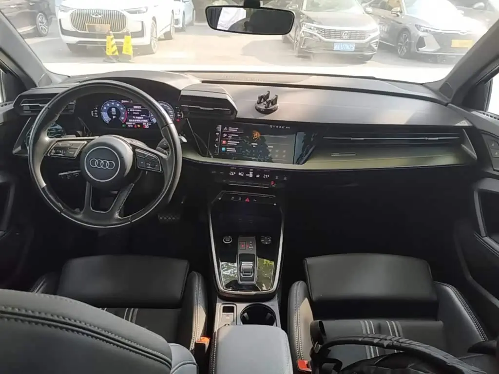 Audi A3 2024 — Photo 10/20