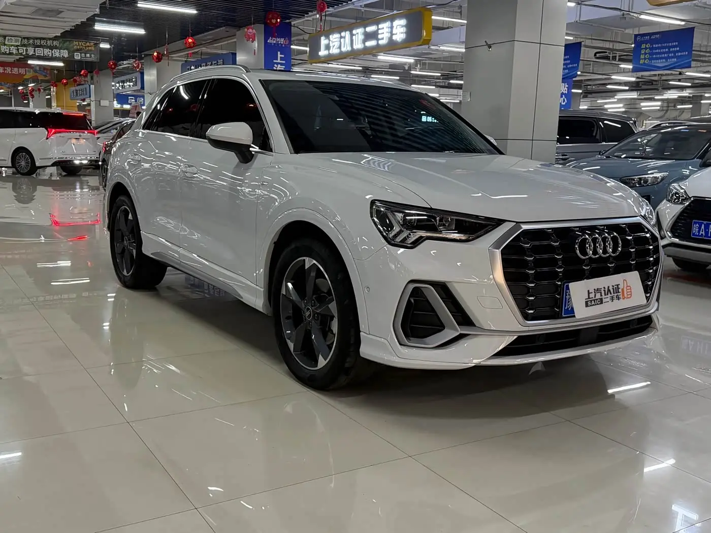 Audi Q3 2022 — ფოტო 3/9