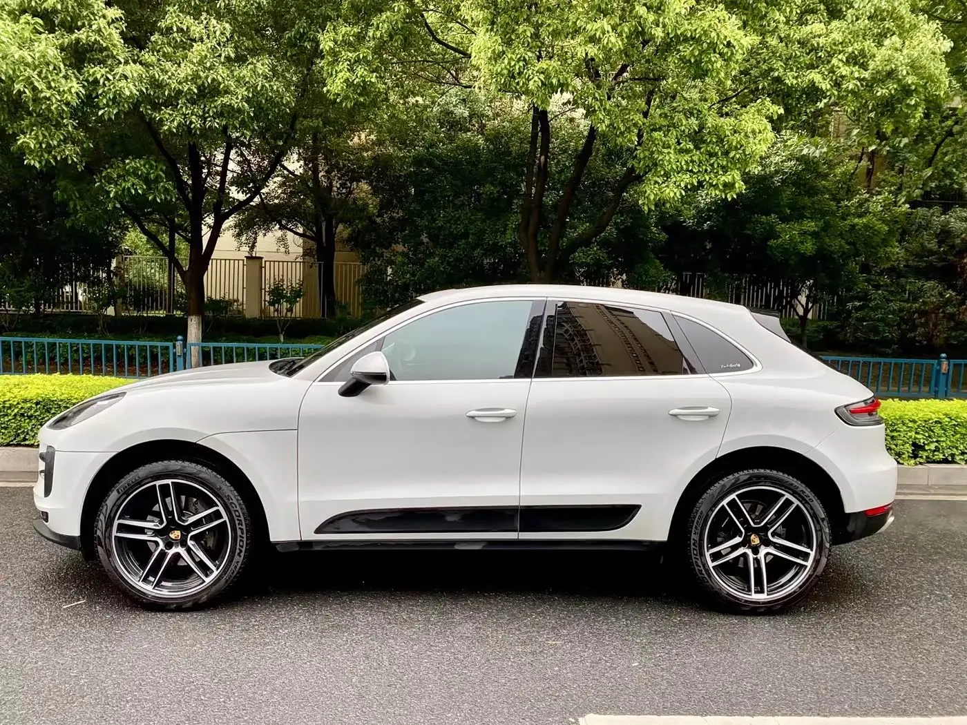 Porsche Macan 2020 — Photo 9/9