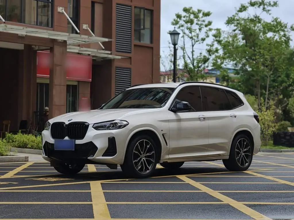 BMW X3 2021 — Photo 1/14