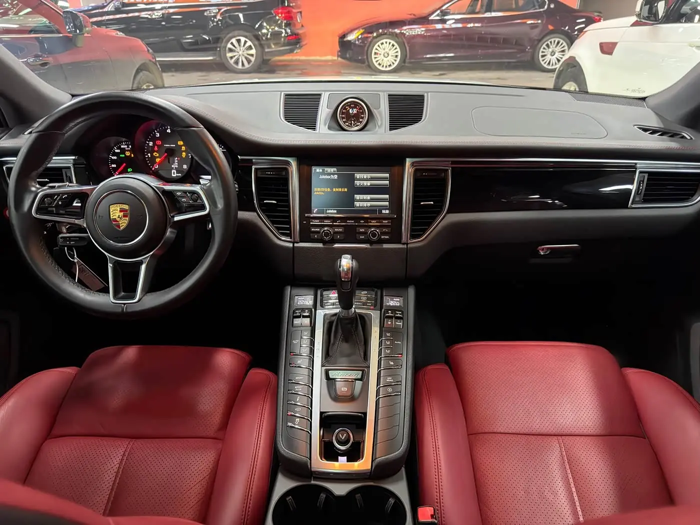 Porsche Macan 2016 — Photo 18/20