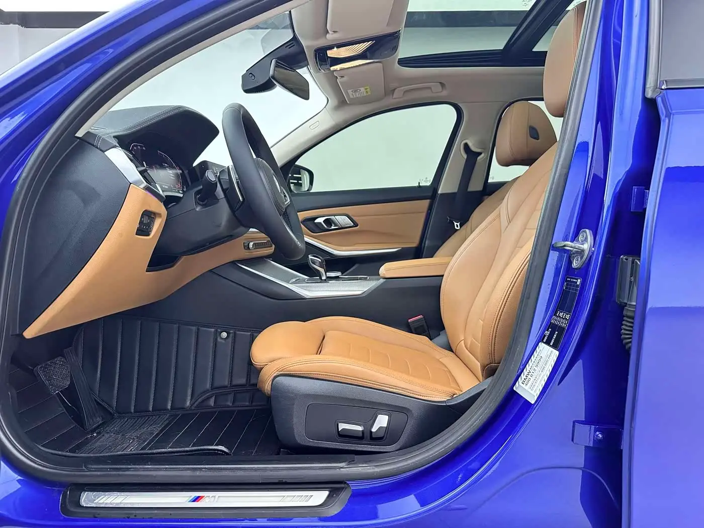 BMW 3 Series 2019 — Фото 3/16