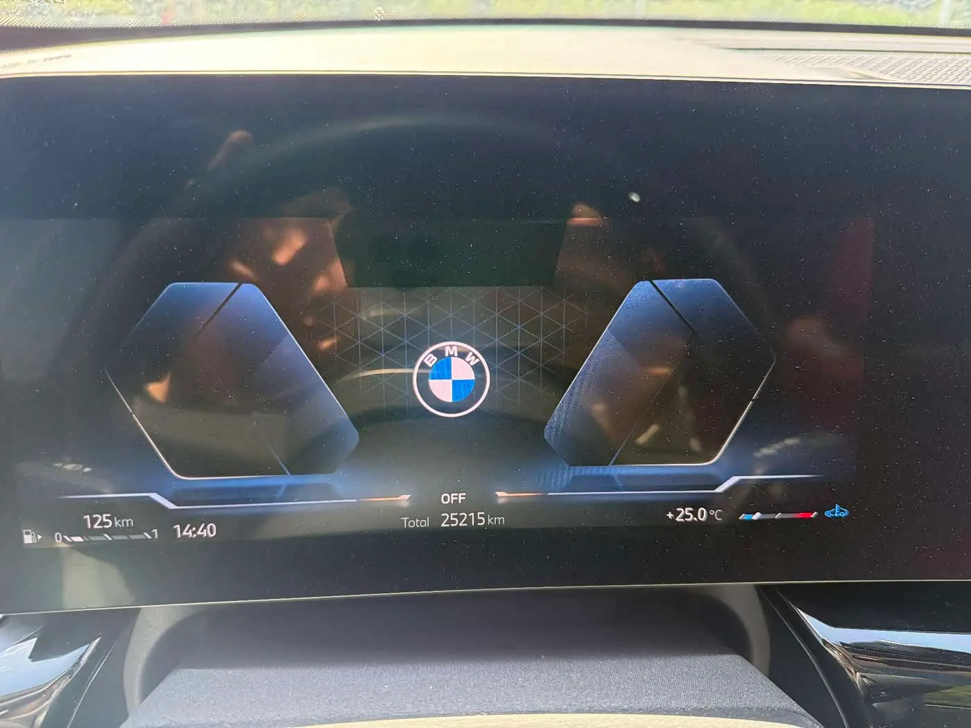 BMW X1 2023 — Photo 10/20