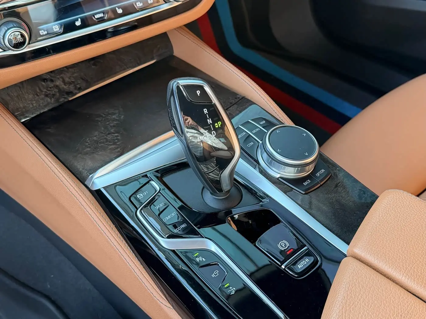 BMW 6 Series GT 2021 — Photo 15/20
