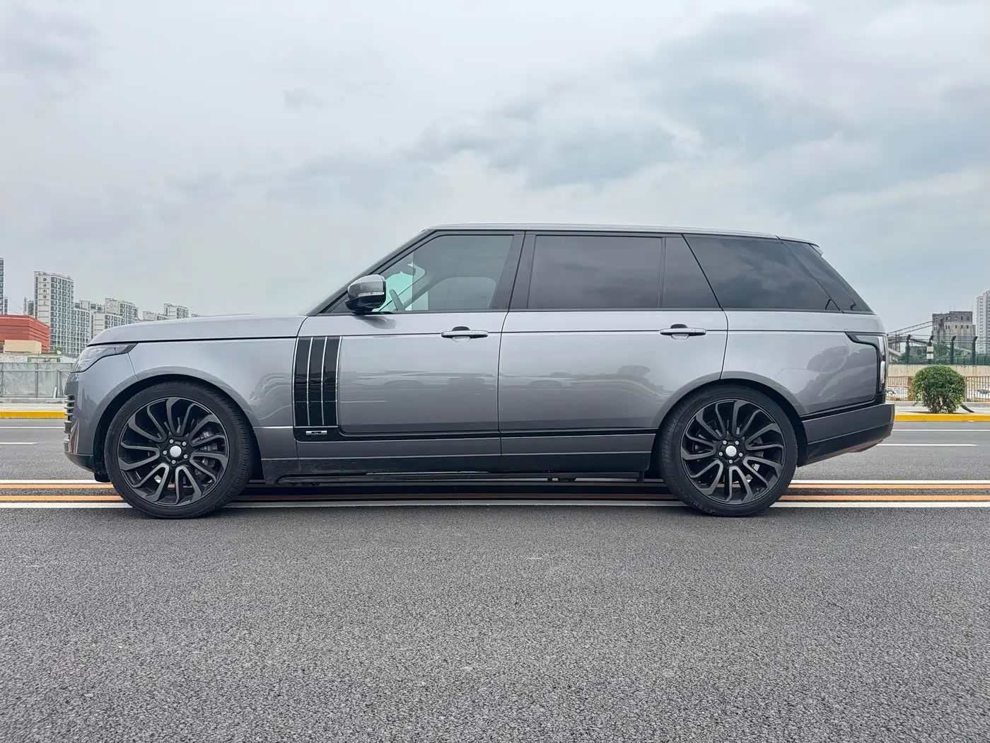 Land Rover Range Rover 2020 — Фото 8/20