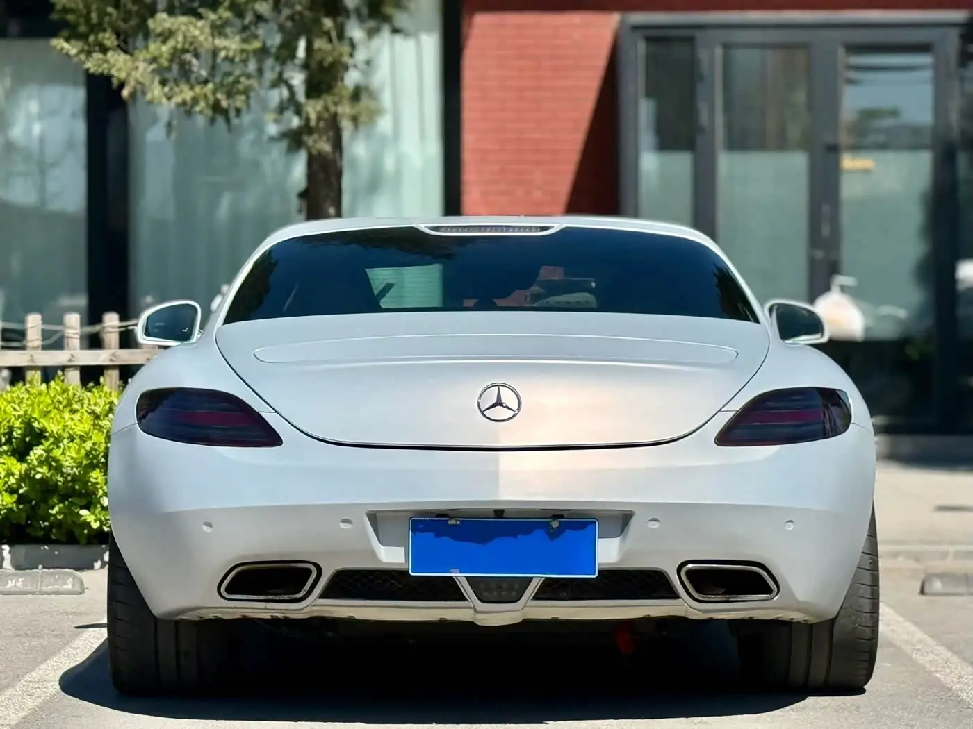 Mercedes-Benz SLS AMG 2012 — Фото 5/15