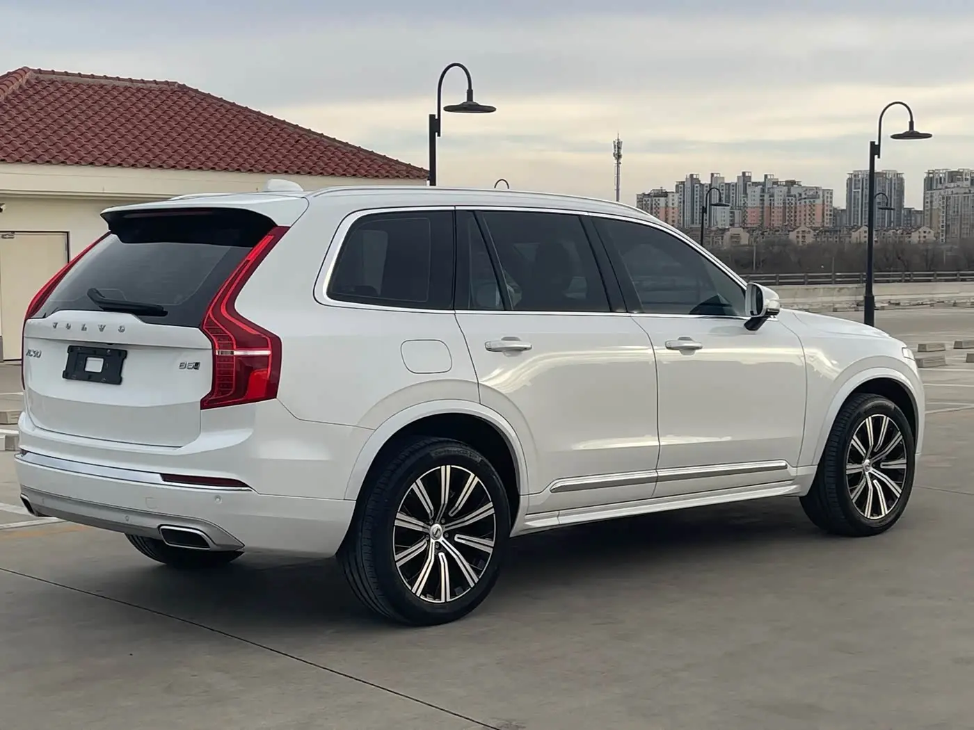 Volvo XC90 2021 — Фото 4/16