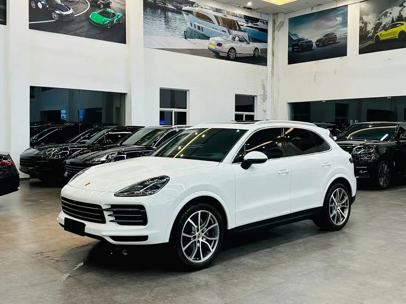 Porsche Cayenne, 2023