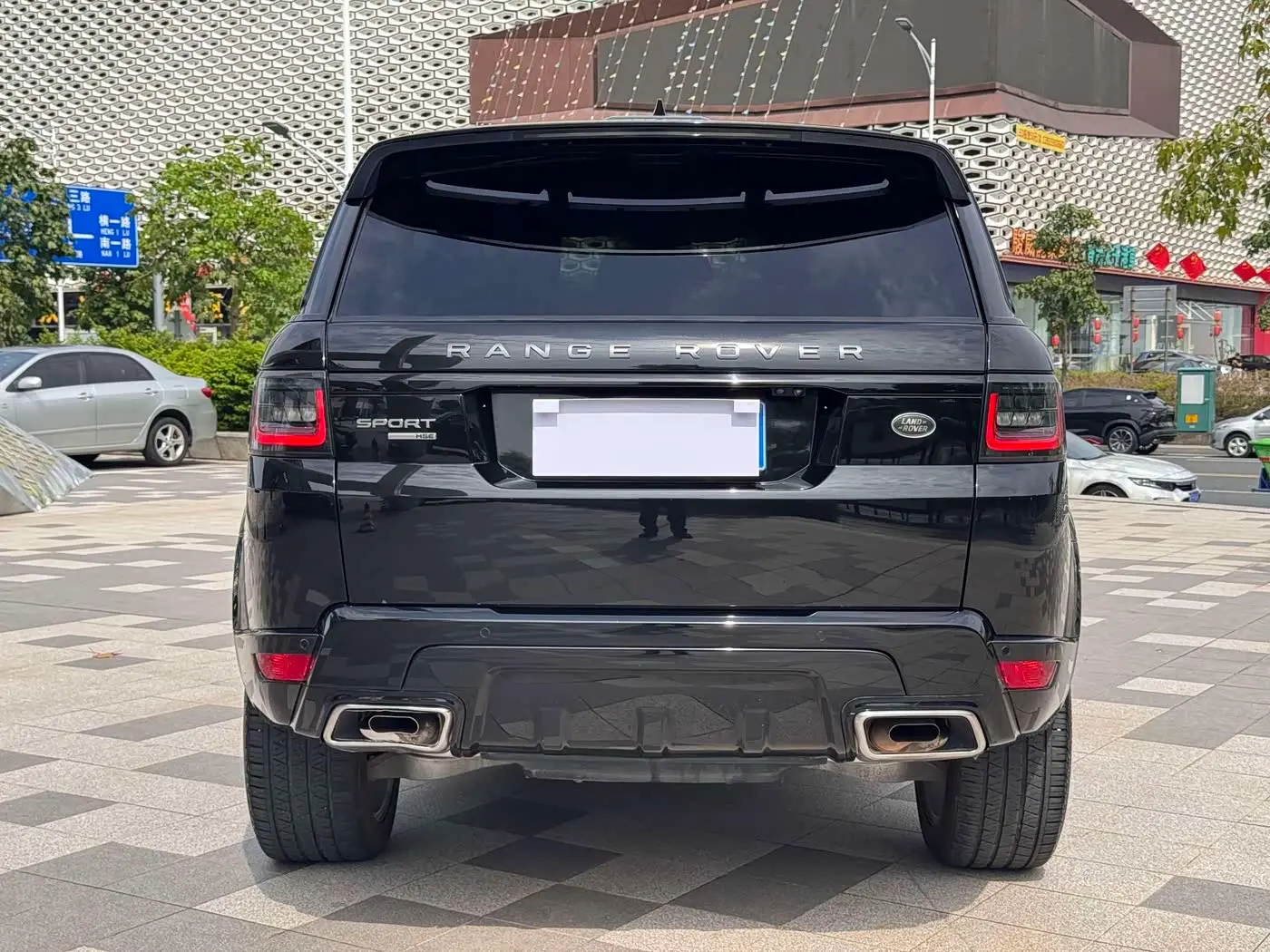Land Rover Range Rover Sport 2019 — Photo 3/20