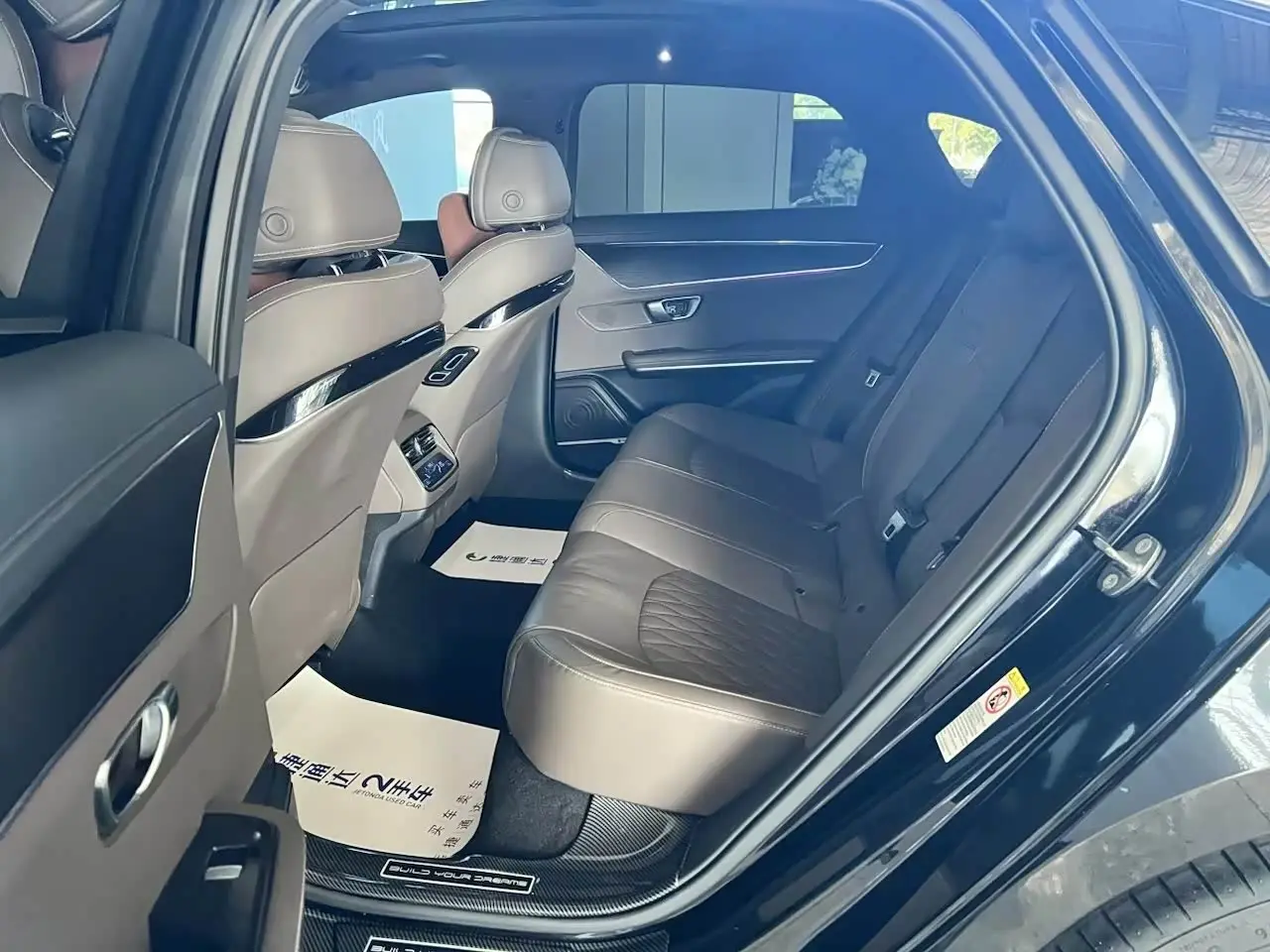 BYD Han 2022 — Şəkil 11/20