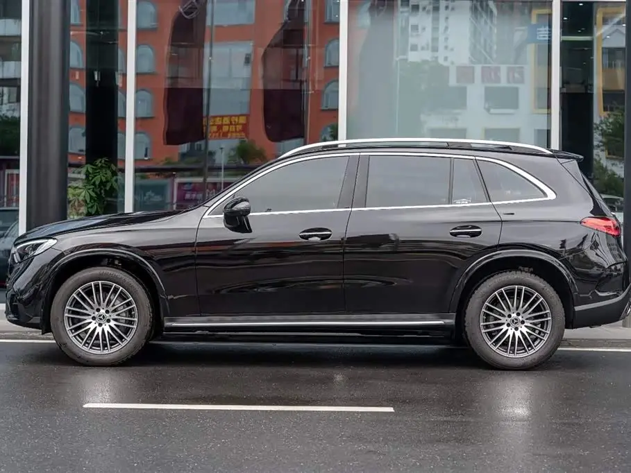 Mercedes-Benz GLC 2026 — Photo 3/20