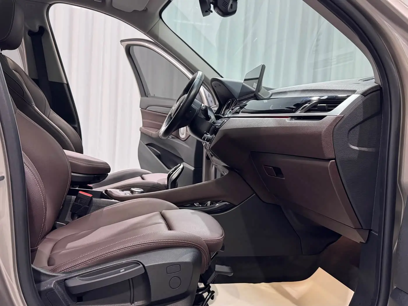 BMW X1 2023 — Photo 15/19
