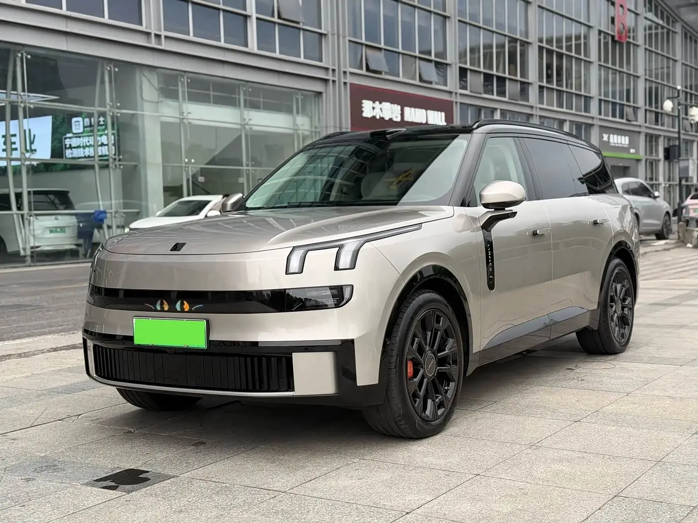 Lynk & Co 900, 2025