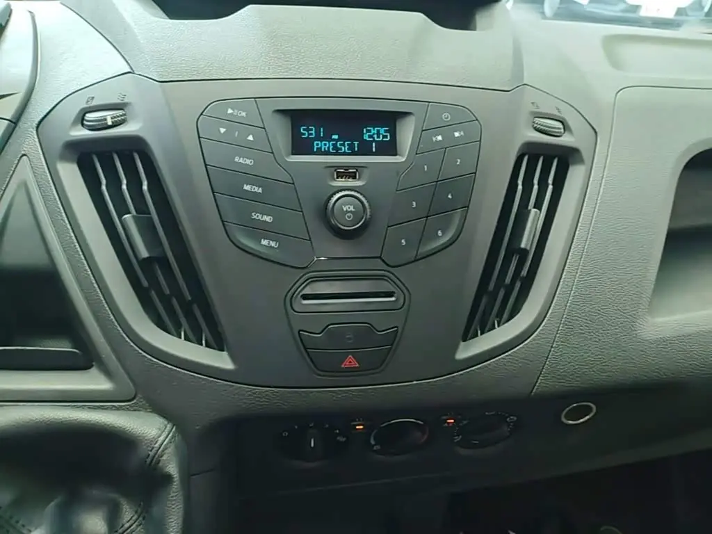 Ford Transit 2023 — Şəkil 9/20