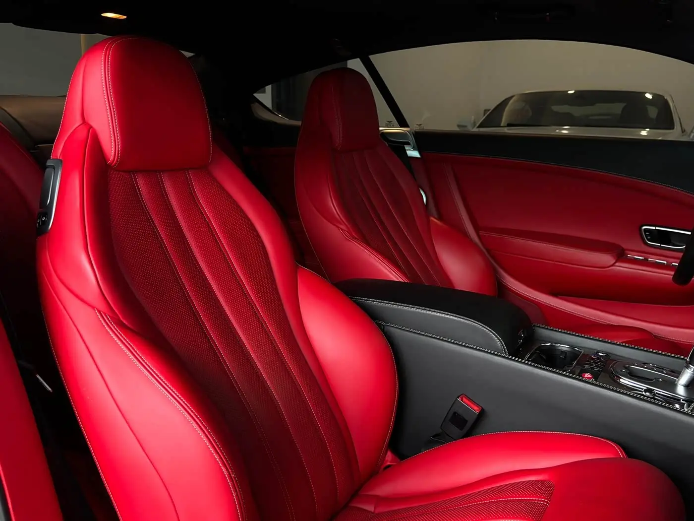 Bentley Continental 2014 — ფოტო 10/19