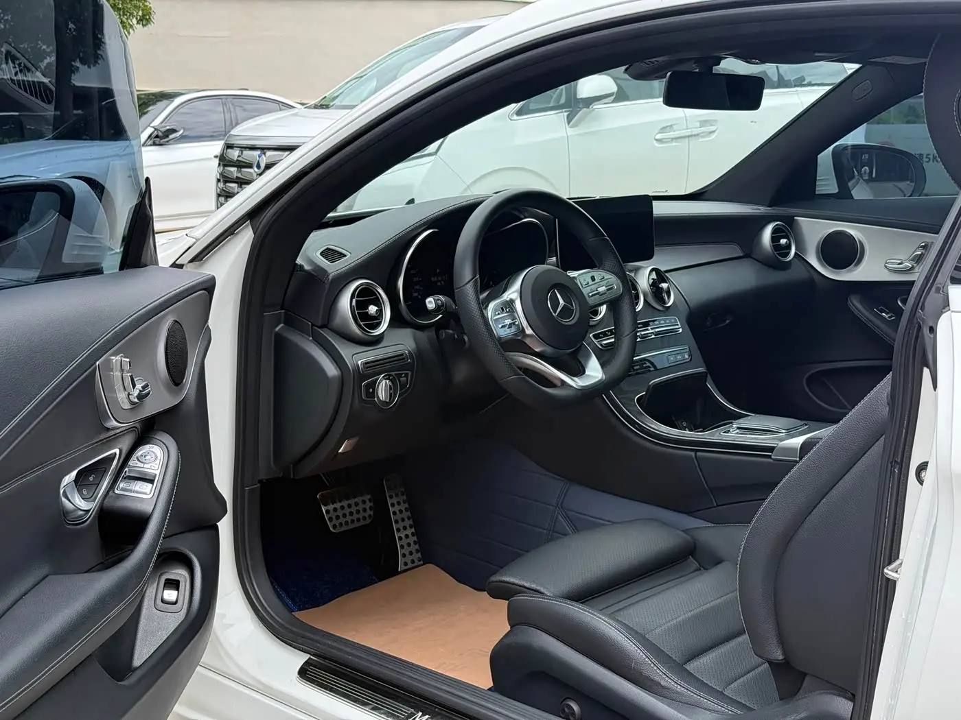 Mercedes-Benz C-Class 2020 — Фото 4/20