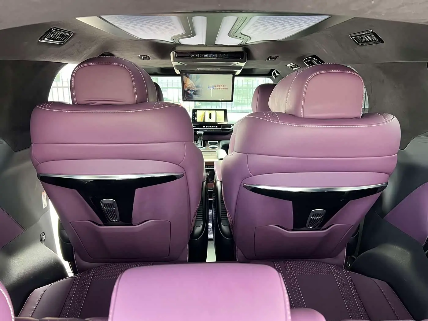 Toyota Sienna 2024 — Photo 13/20