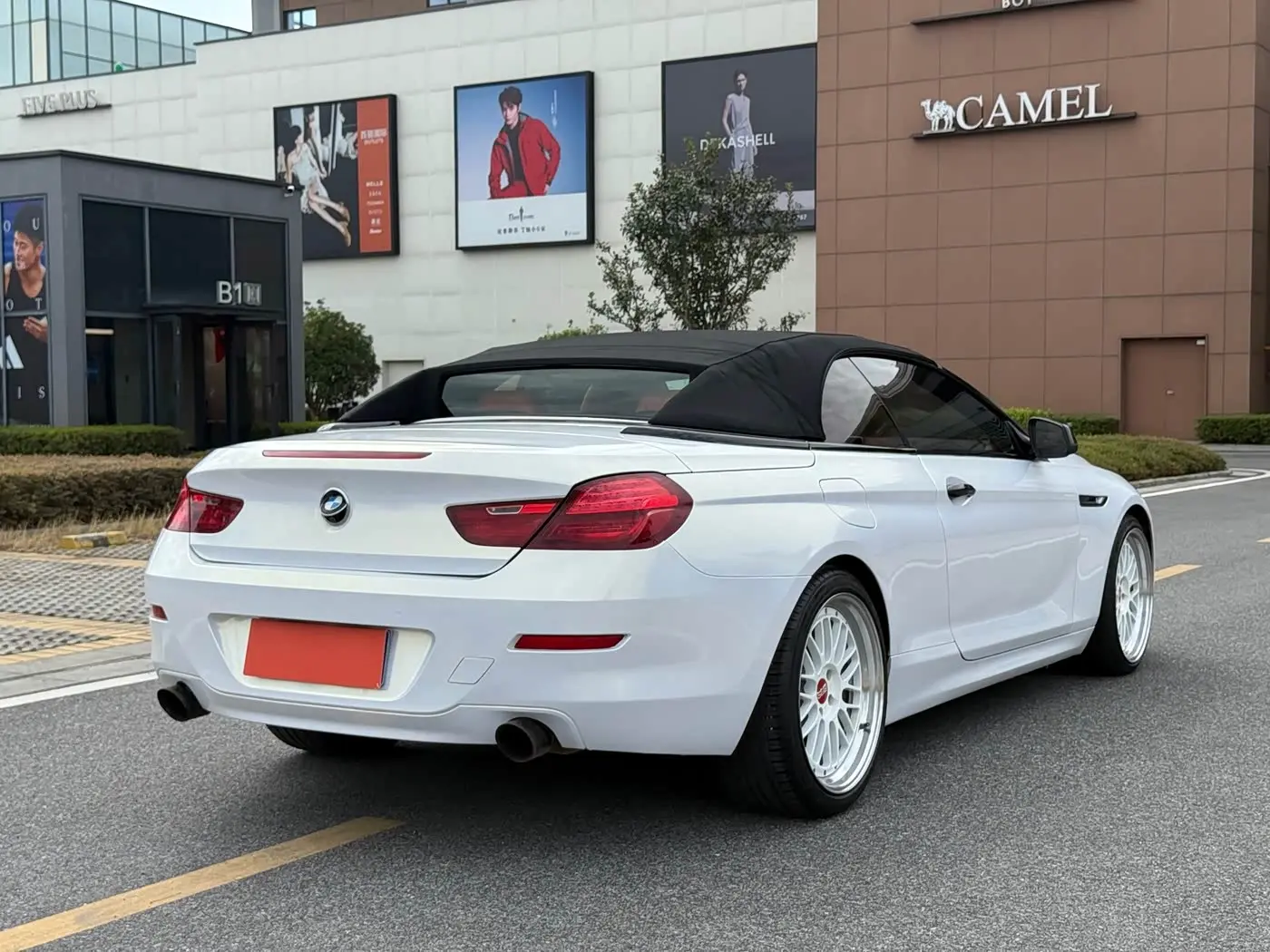 BMW 6 Series 2013 — Фото 9/20