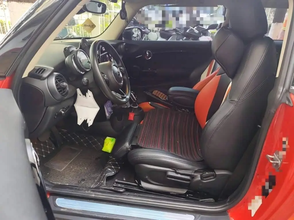 MINI MINI 2020 — Şəkil 8/20