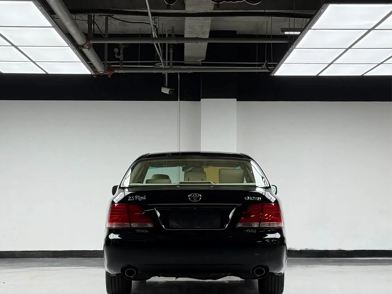 Toyota Crown 2009 — Photo 6/20