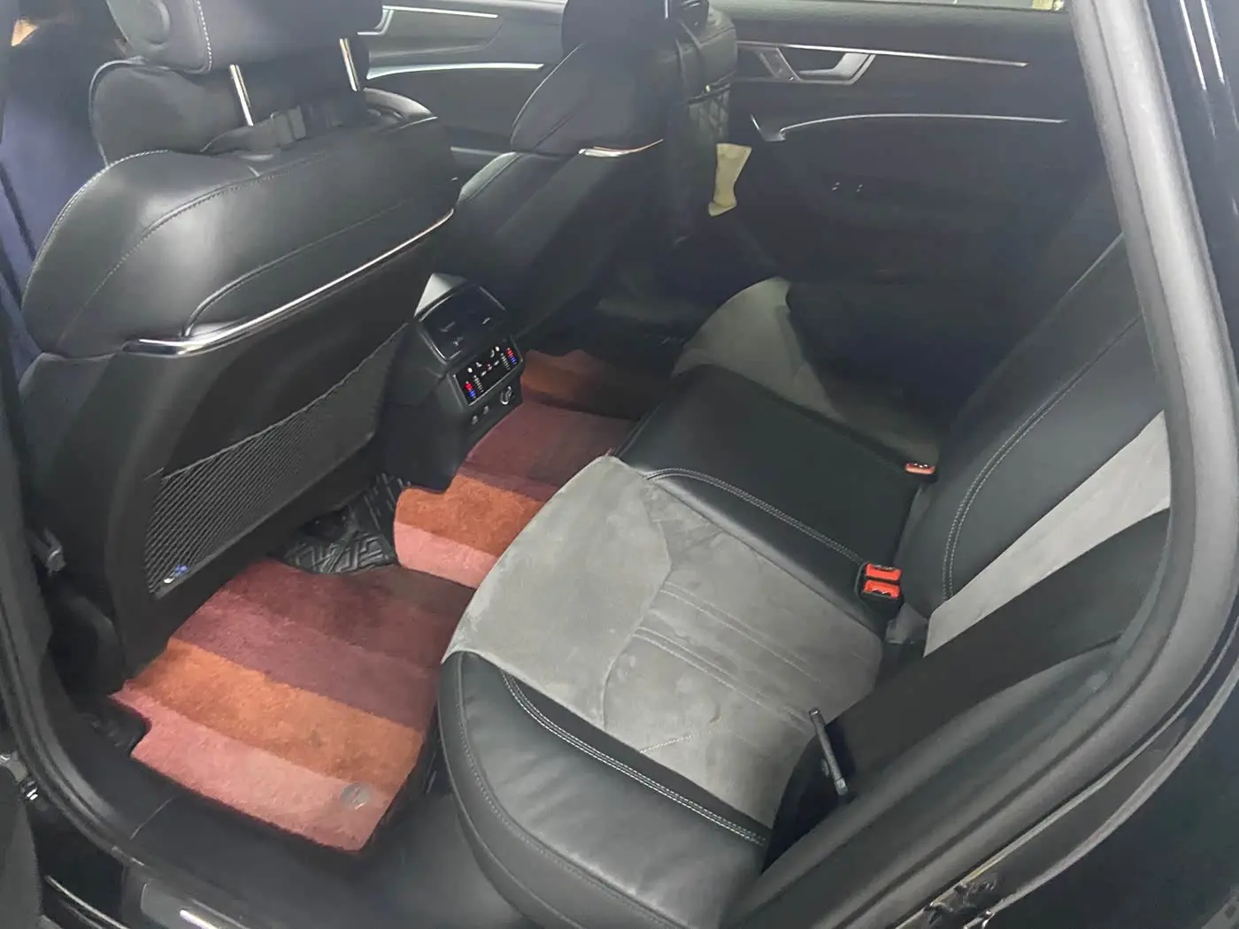 Audi A6L 2023 — Şəkil 5/10