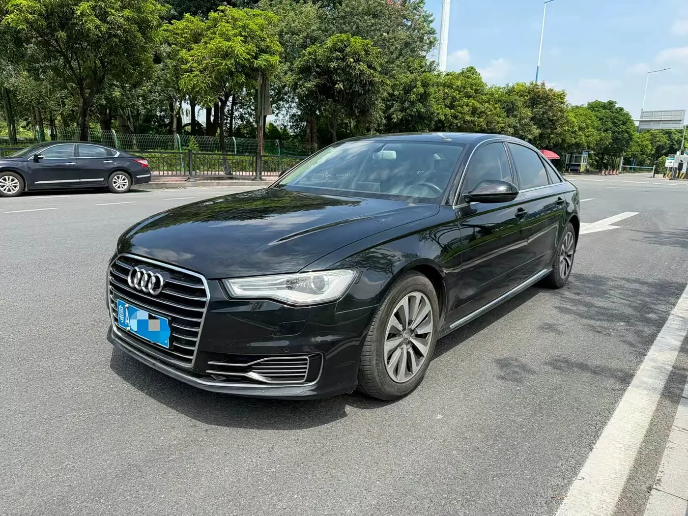 Audi A6L 2016 — Фото 1/9