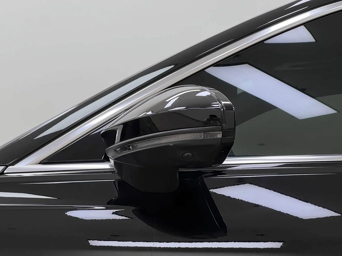 Audi A6L 2023 — Photo 14/20
