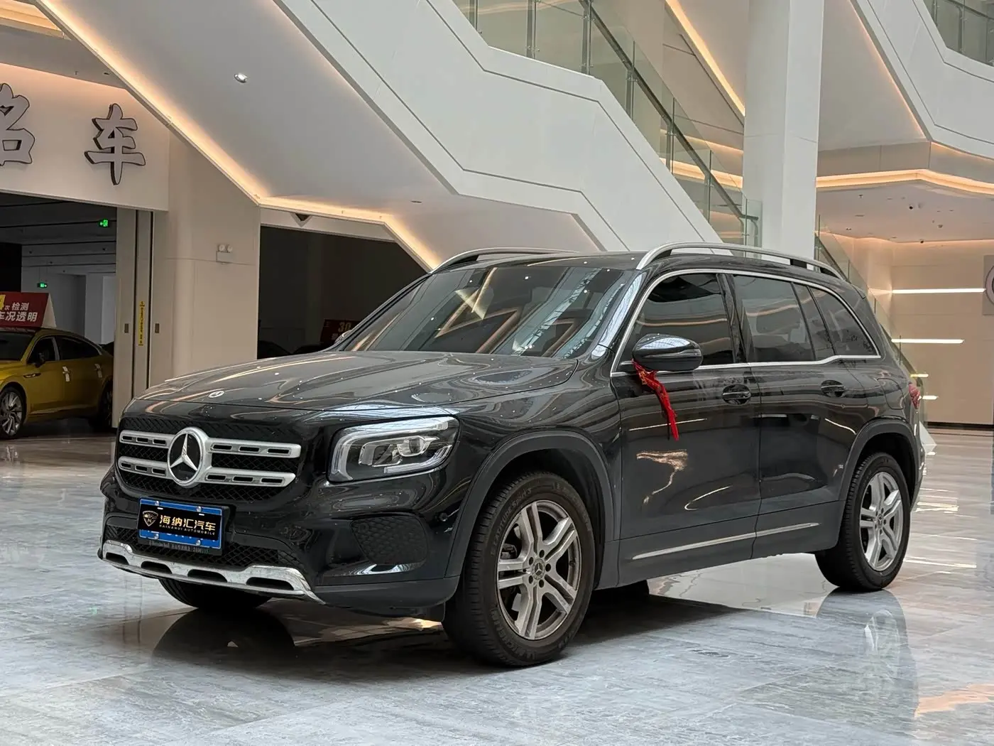 Mercedes-Benz GLB 2022 — Фото 1/9