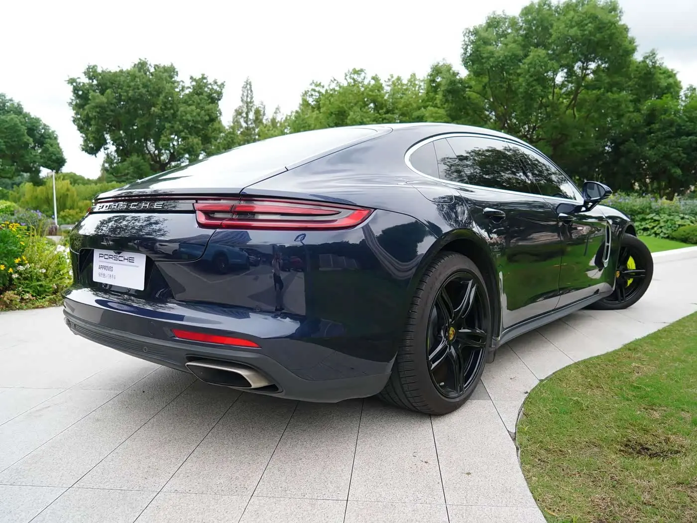 Porsche Panamera New Energy 2018 — Photo 17/19