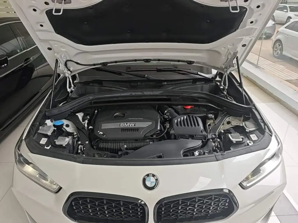 BMW X2 2024 — Фото 16/20