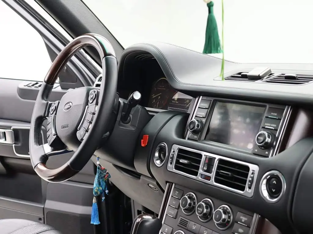 Land Rover Range Rover 2014 — Фото 13/20