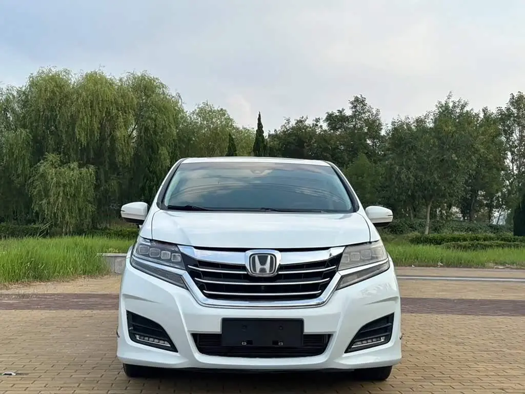 Honda Elysion 2019 — Photo 2/9