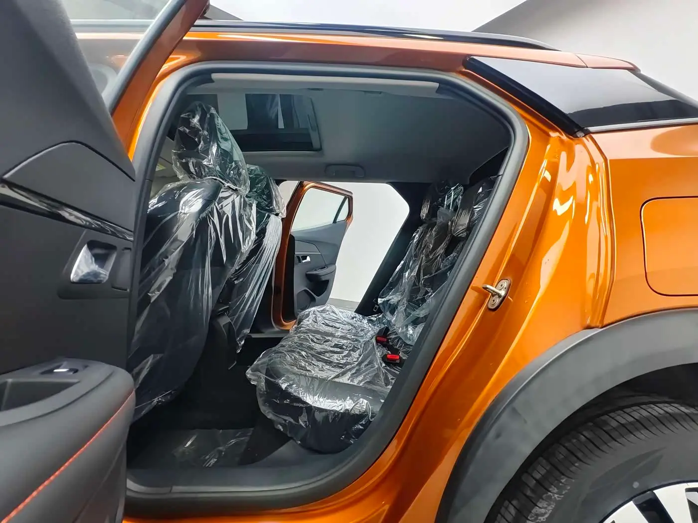 Peugeot 2008 2022 — Şəkil 10/20