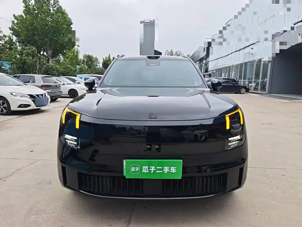 Lynk & Co 900 2025 — Photo 3/20