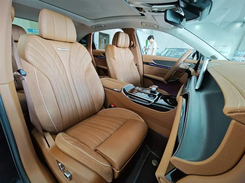 Hongqi H9 2024 — Şəkil 14/20