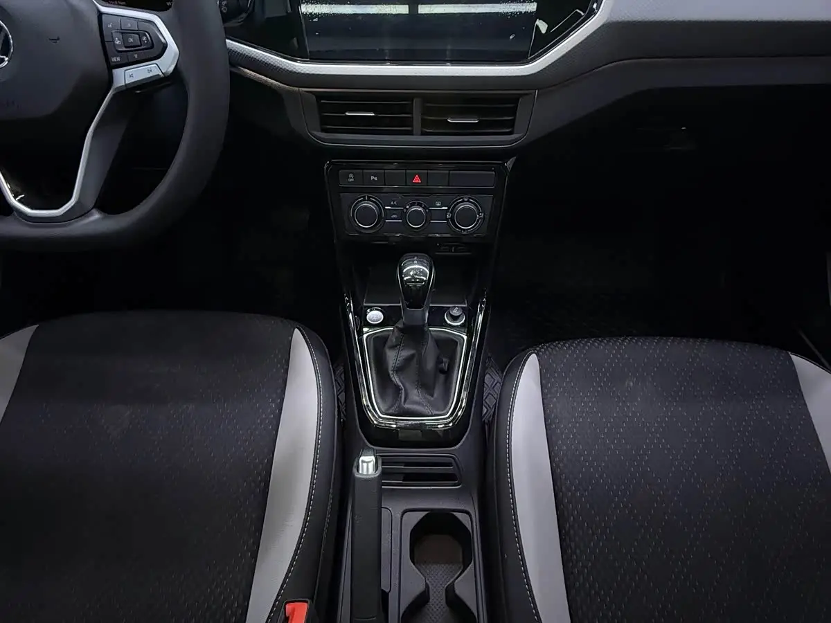 Volkswagen Tanying 2023 — Photo 9/20