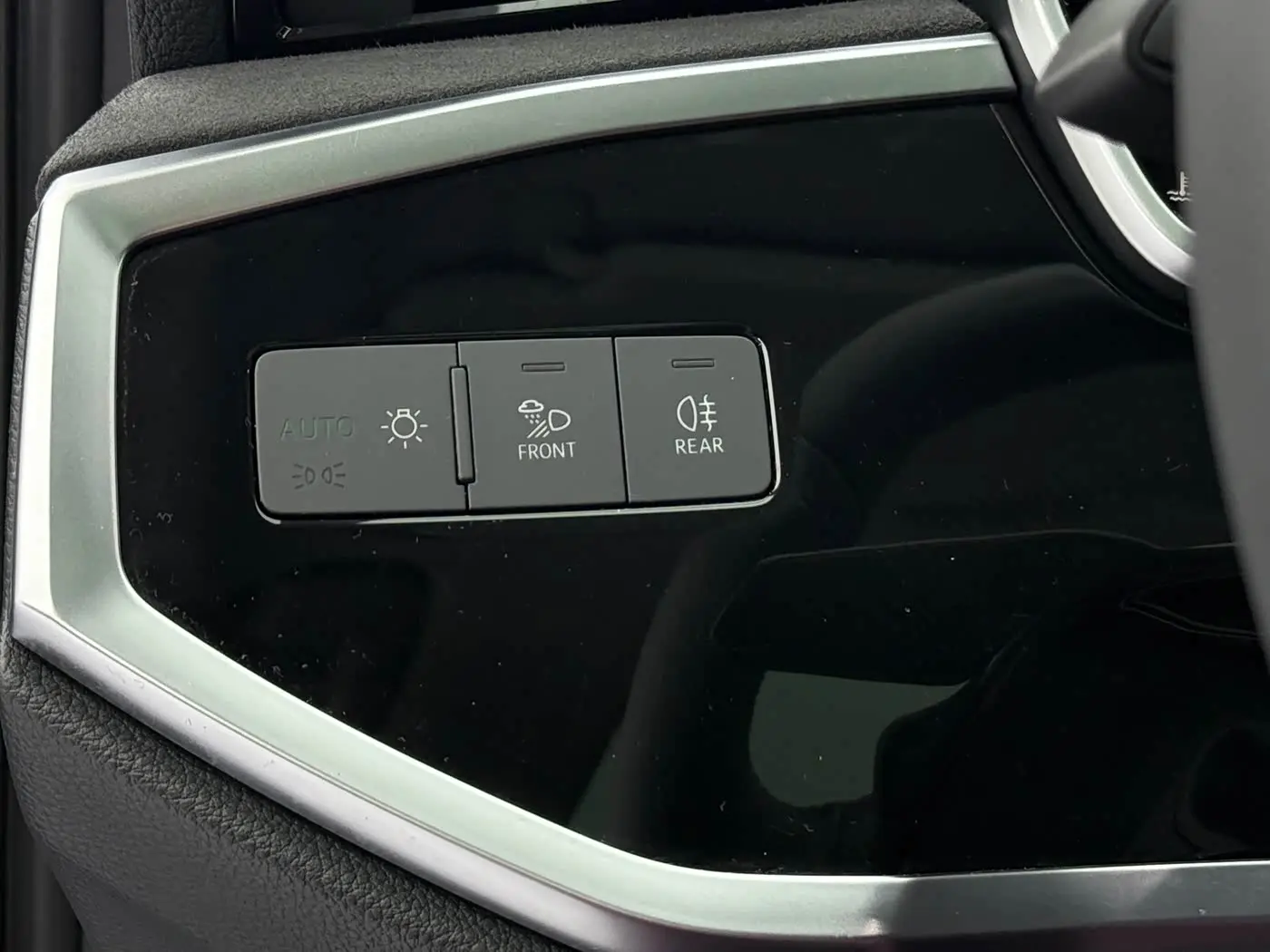 Audi Q3 2023 — Photo 19/20