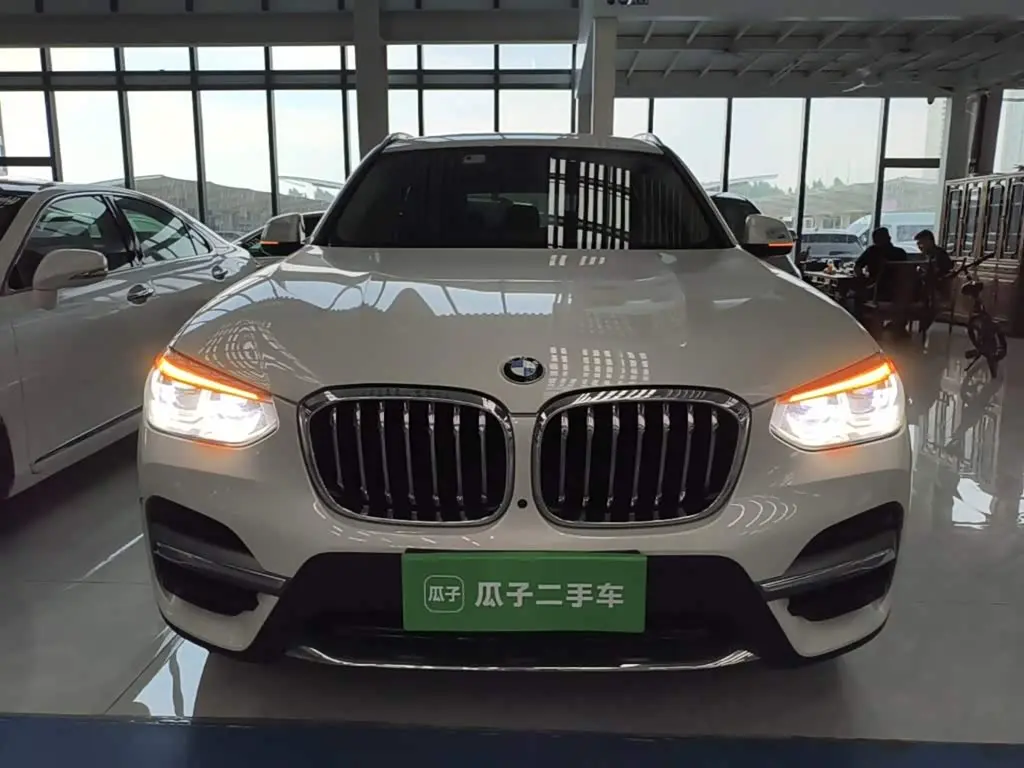 BMW X3 2021 — Photo 3/20
