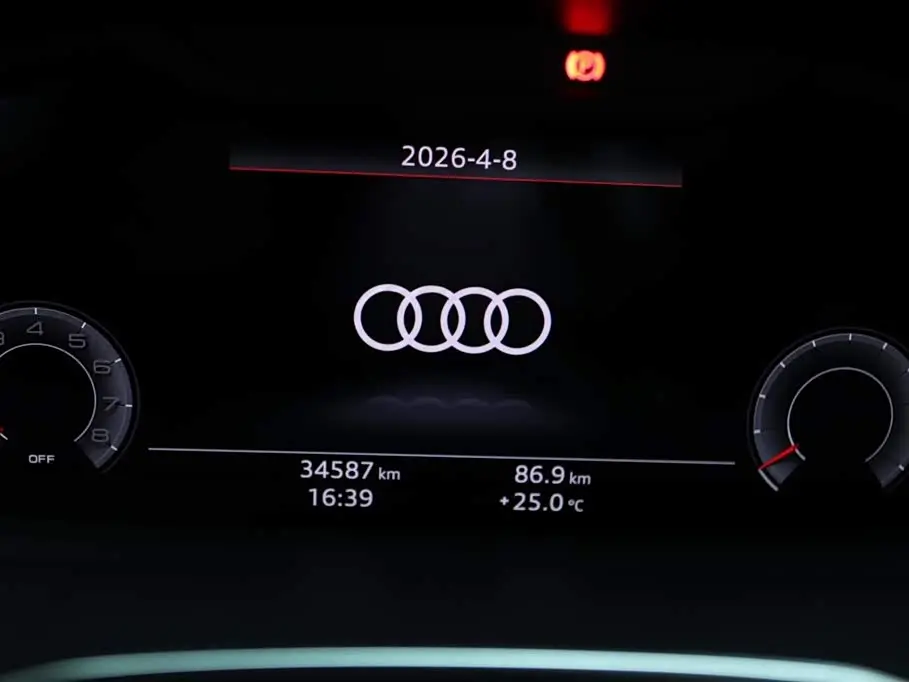 Audi Q3 2023 — Photo 16/20